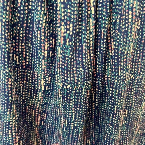 Lucky Brand Boho Blue and Pink Blouse. Size Large. Great Condition! - Picture 4 of 13